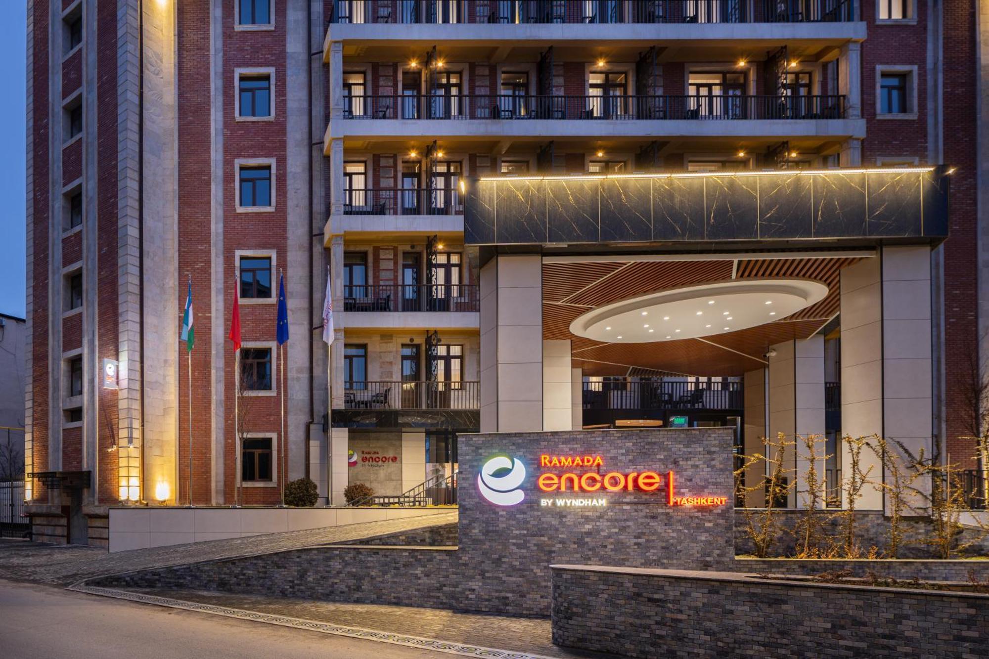 Ramada Encore By Wyndham Taskent Exterior foto